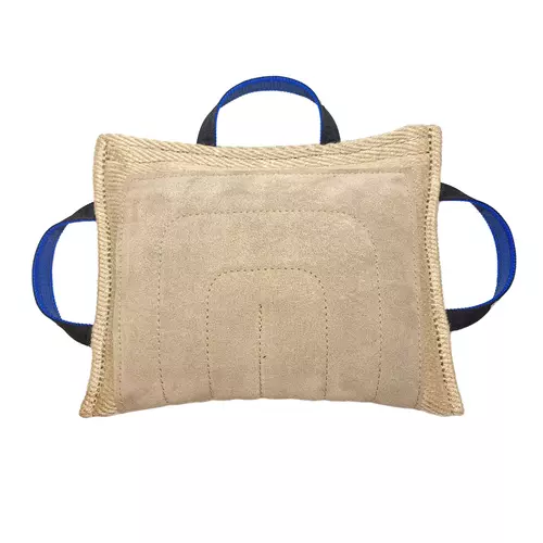 Jute bite pad with three handles, leather reinforcement