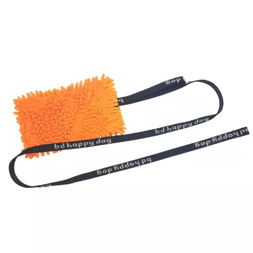 Chenille toy with leash